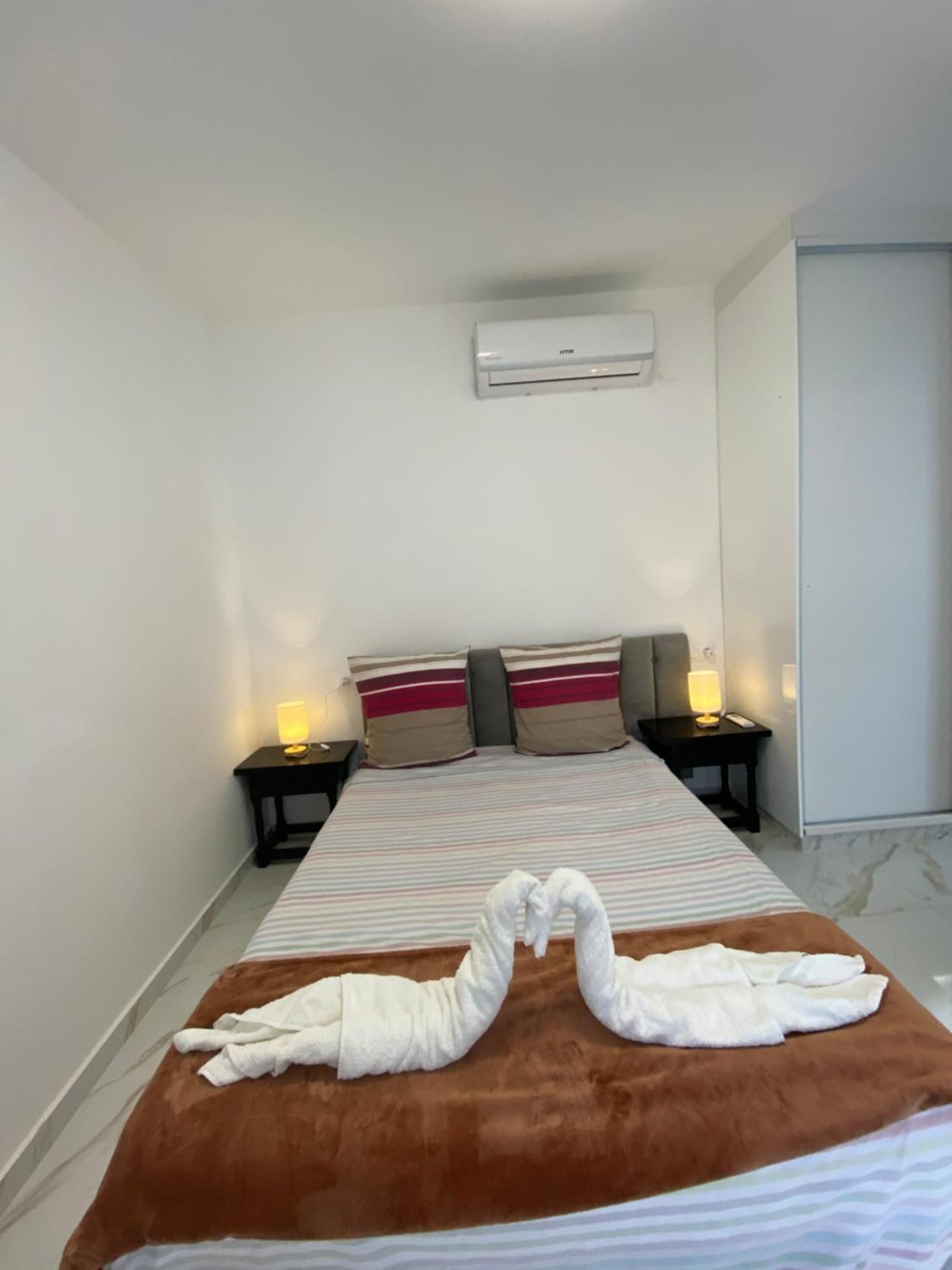 Sol Playa Piscina Apartment Empuriabrava Exterior photo