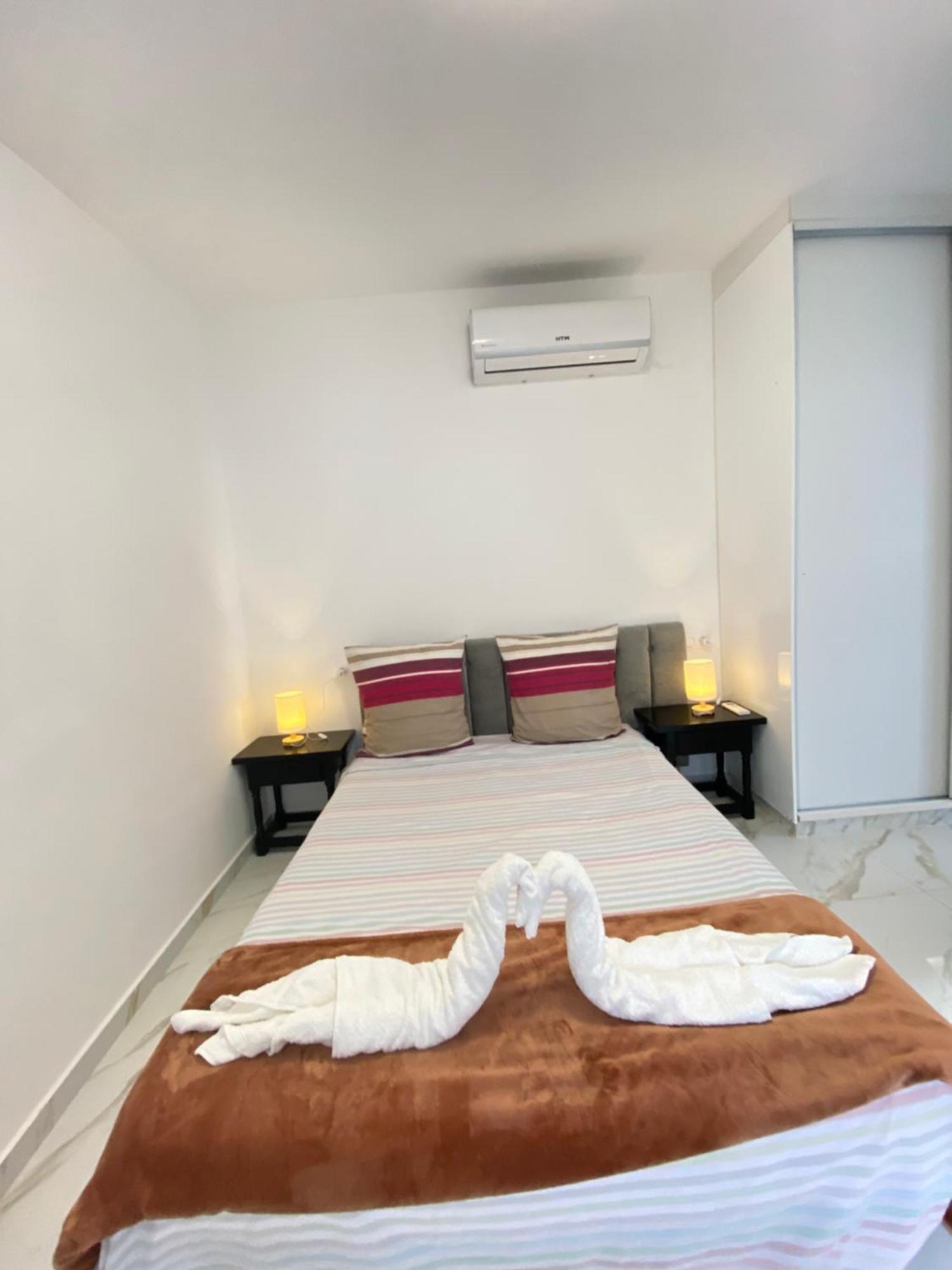 Sol Playa Piscina Apartment Empuriabrava Exterior photo